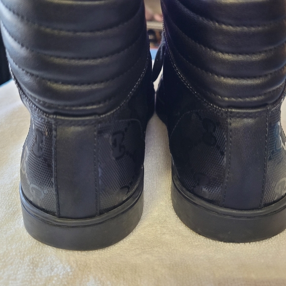 COPY - ⭐️ Gucci shoes size. 6.5 ⭐️ - Picture 7 of 13